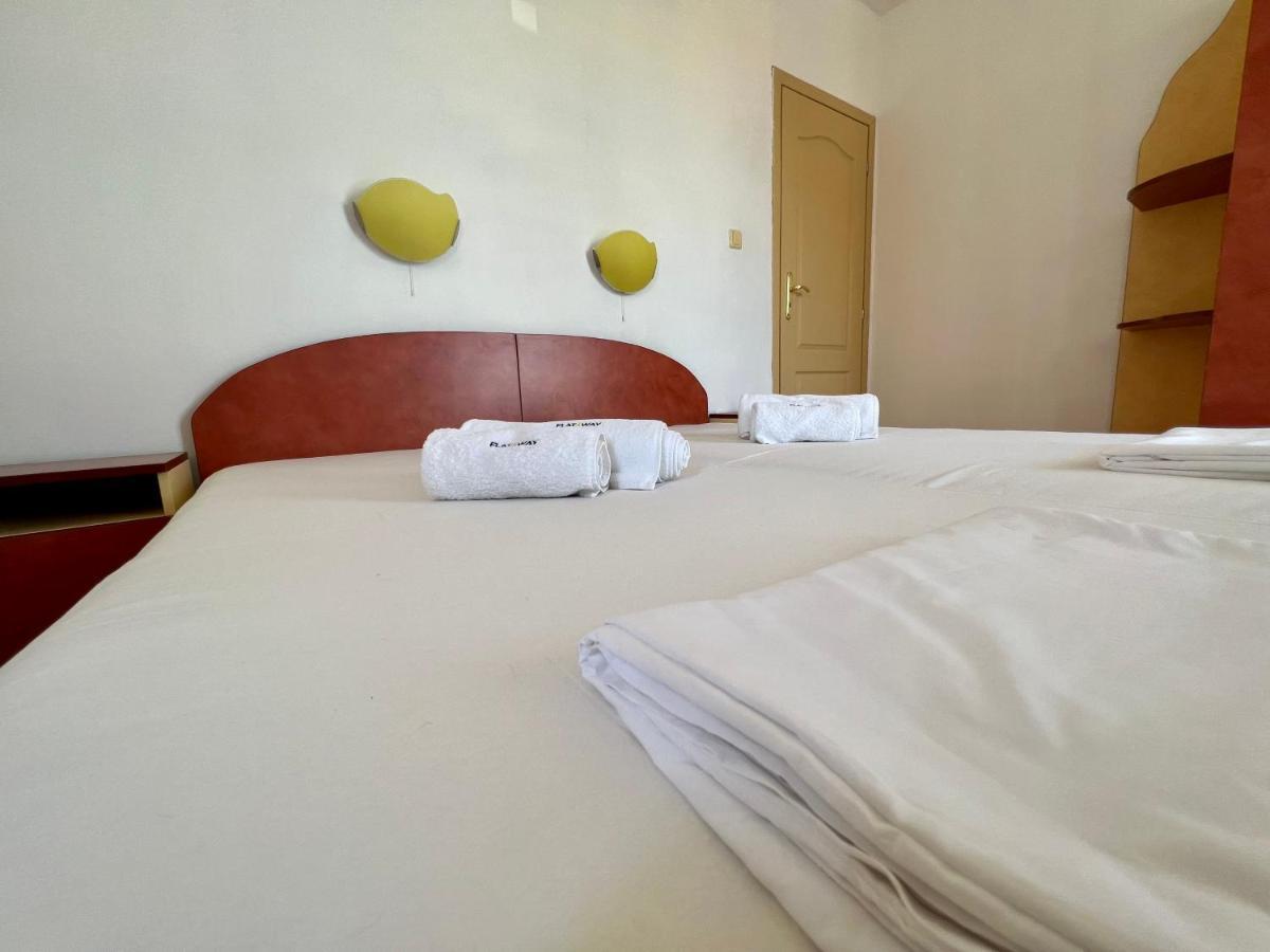 Private One-Bedroom Apartment With Balcony In Sozopol By Flat Mаnаger Luaran gambar
